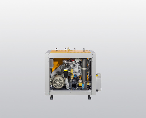 宝华呼吸空气压缩机 PE-HE 压缩机机体上的视图