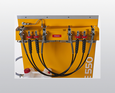 Dispositivo di carica 4 × 300 bar